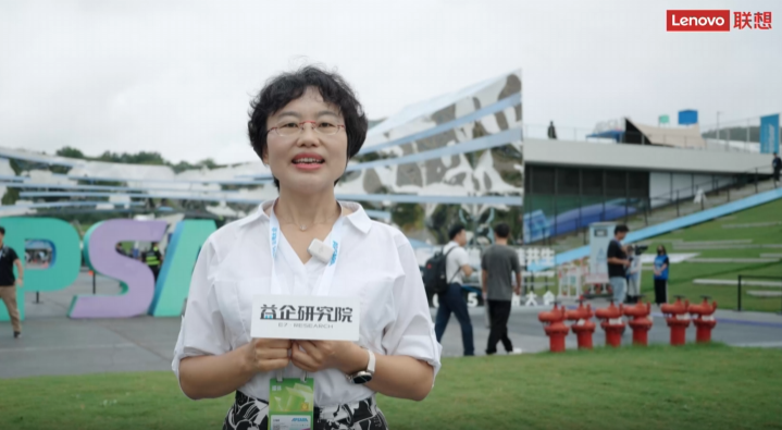 混合式AI，让AI成为创新生产力